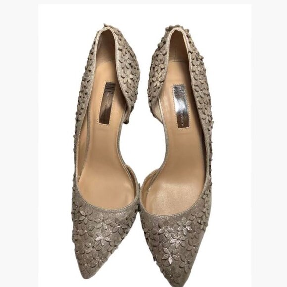 International Concepts Inc. Karlay d'Orsay Metallic Gold Pointy Pumps  EUC 8.5US - Picture 2 of 15